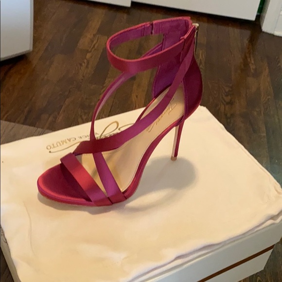 Vince Camuto Magenta Heels - Picture 3 of 3